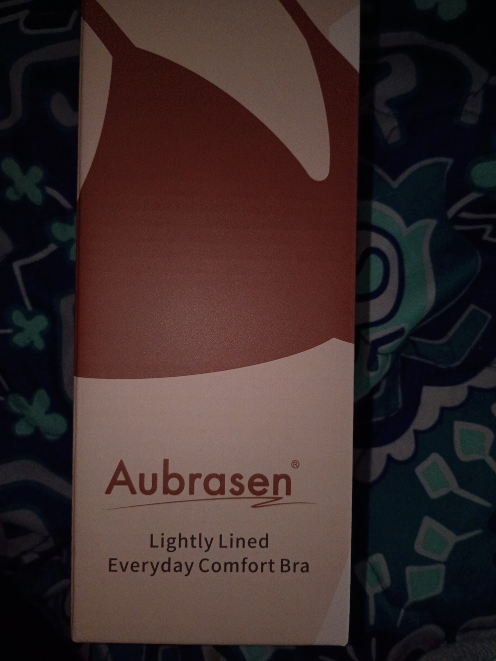 BNIB-Aubrasen Lightly Lined Everyday "Jelly"  Comfort Bra - white